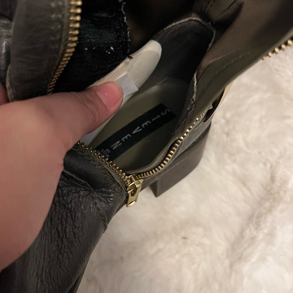 Olive STEVE MADDEN Leather Knee High Biker Boots Sz 6 PRISTINE!✨👢 - Picture 5 of 7